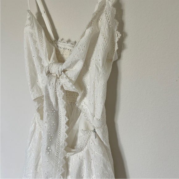 V. Chapman Panna Cotta Midi Dress White - Picture 8 of 10